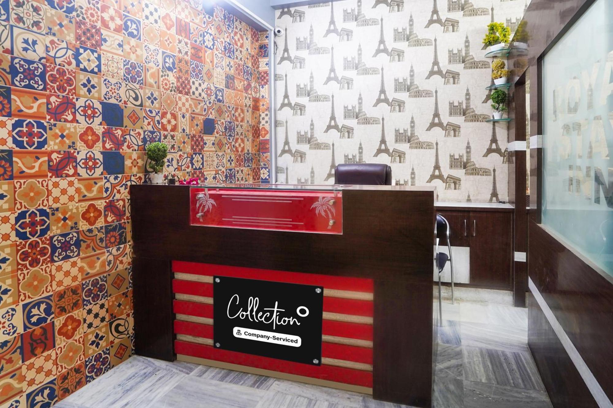 Hotel Super Collection O Rajapur Circuit House à Prayagraj Extérieur photo